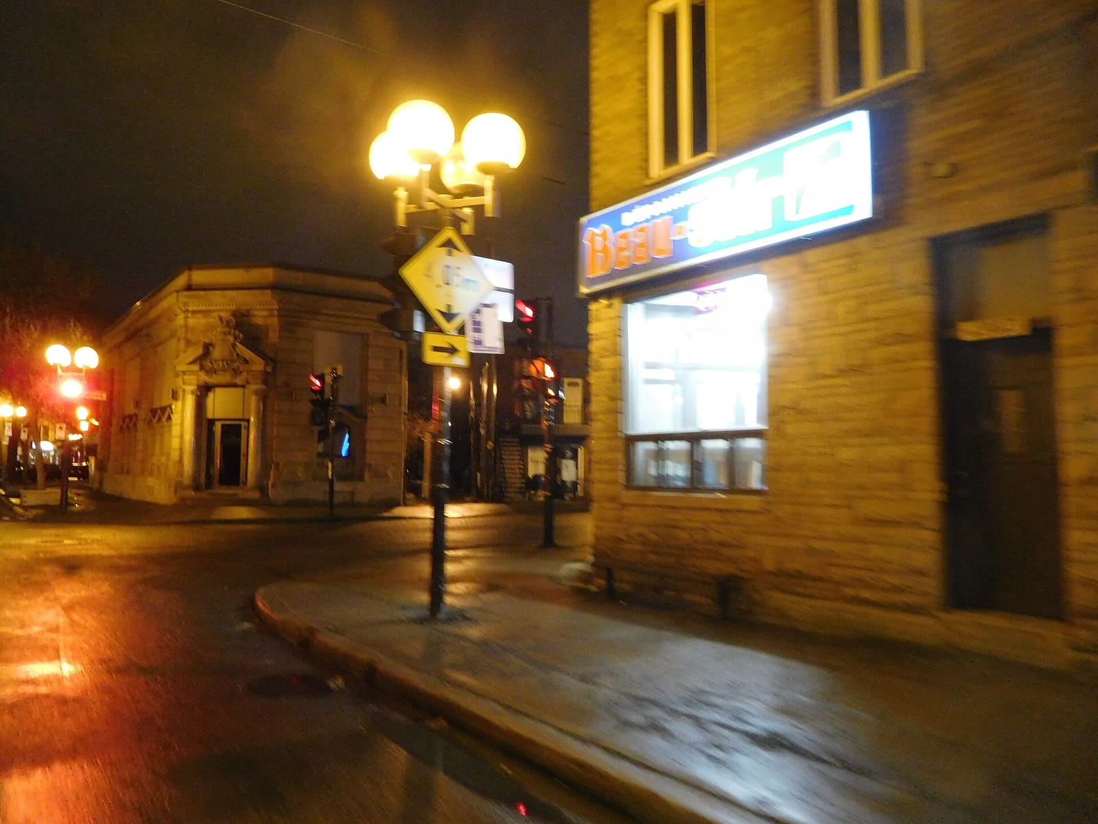 Café Moccaccino photo 4