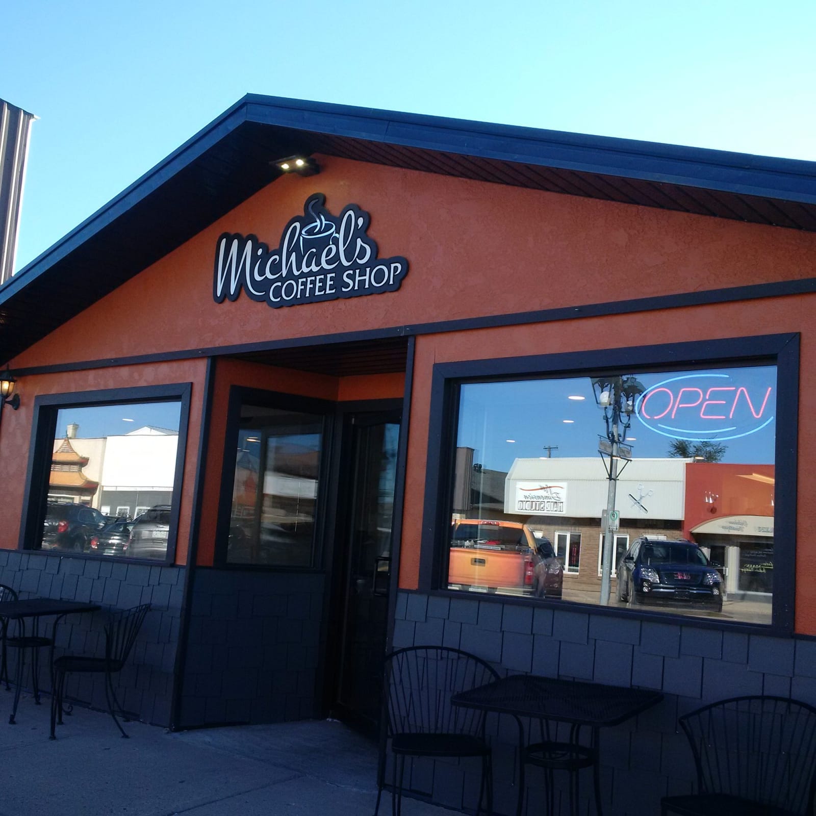 Michael’s Coffee Shop & Bakery