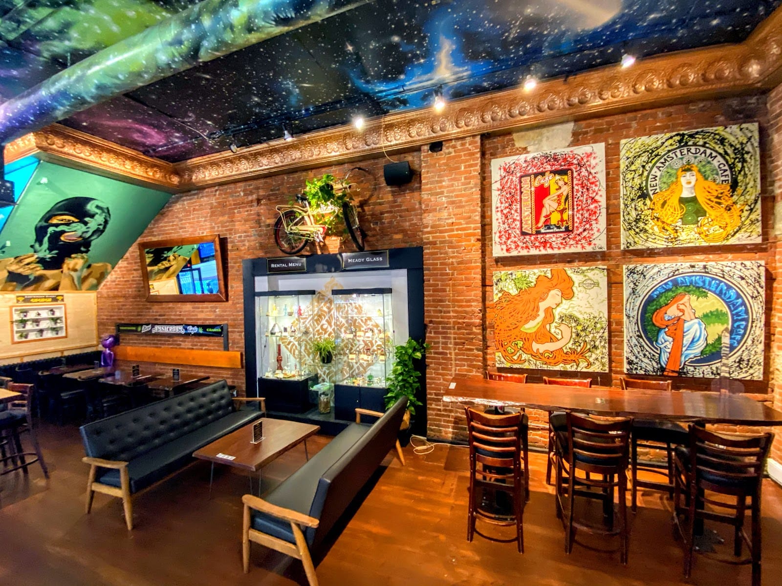 New Amsterdam Cafe
