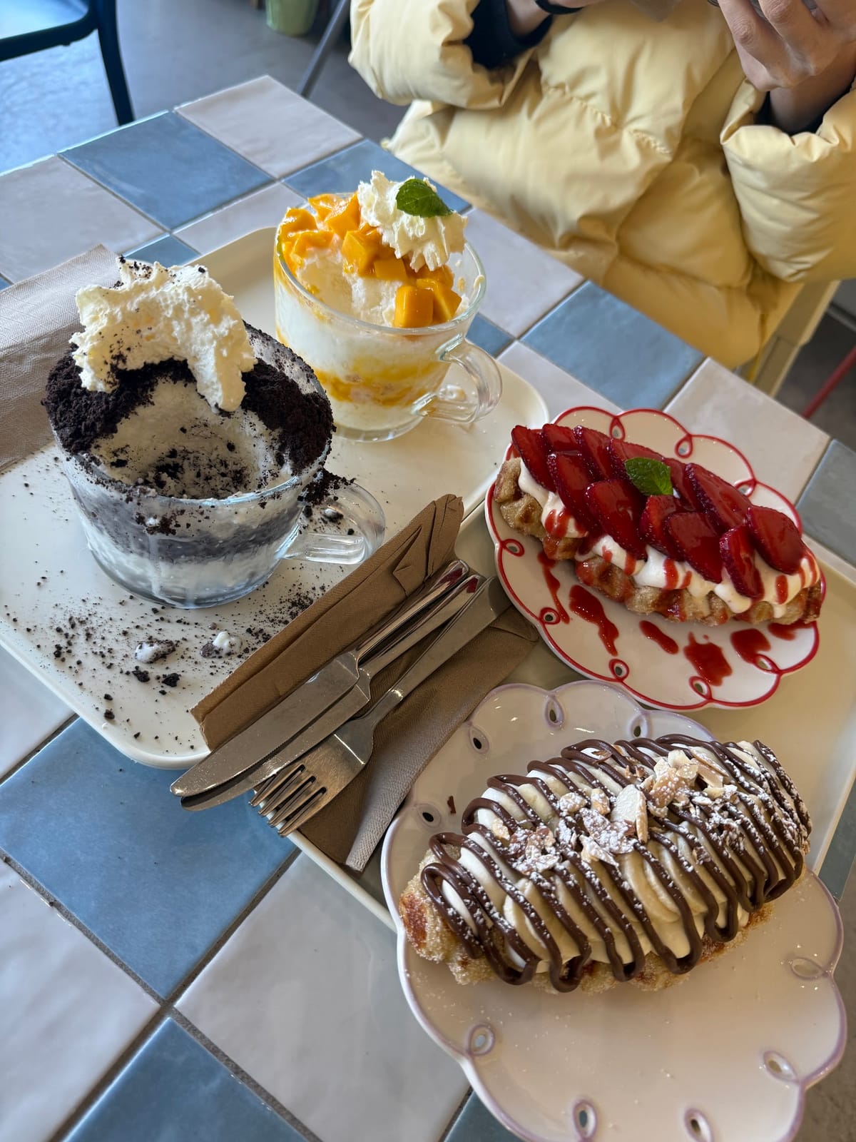 Fluffle Cafe