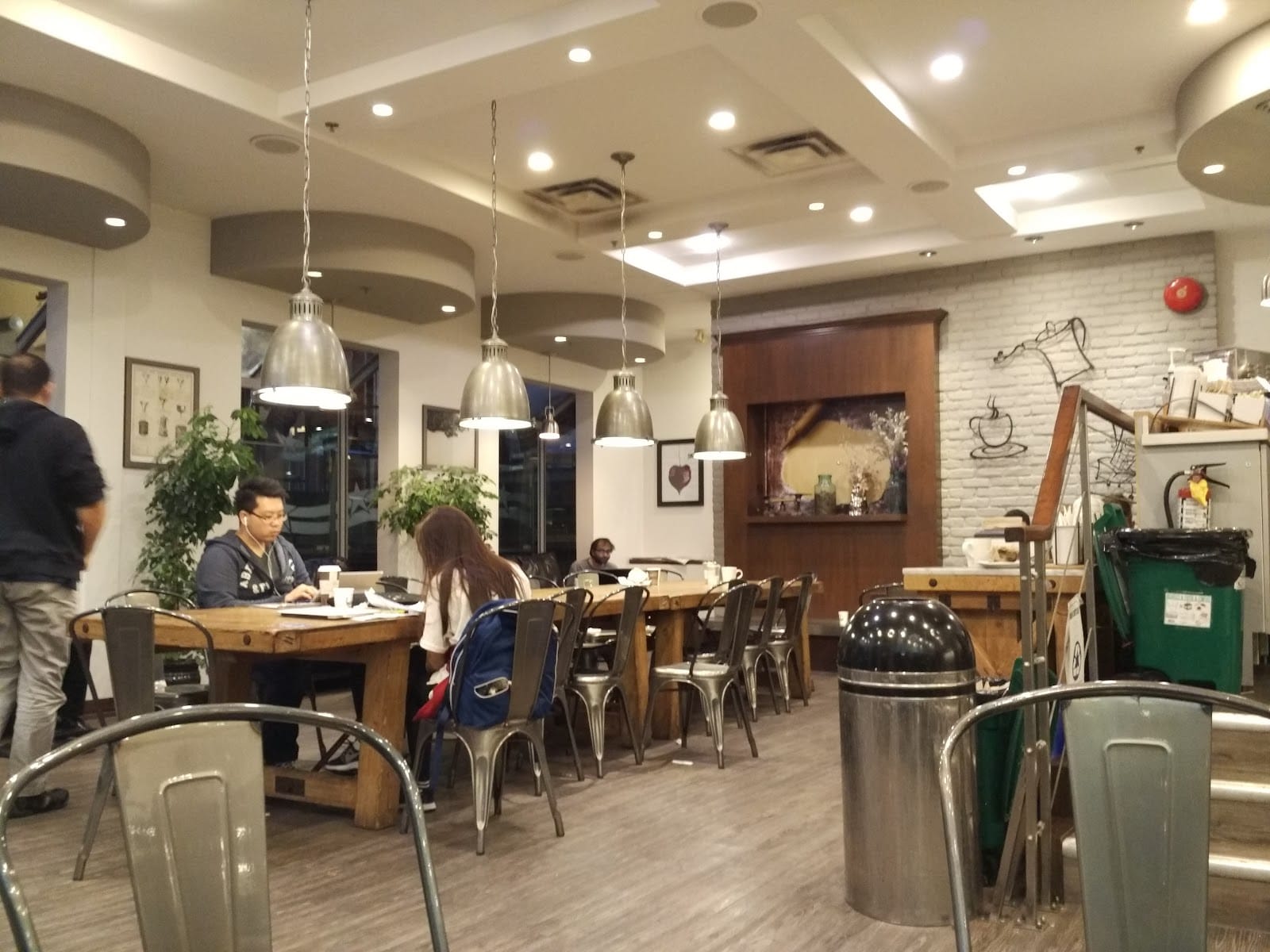 Breka Bakery & Café