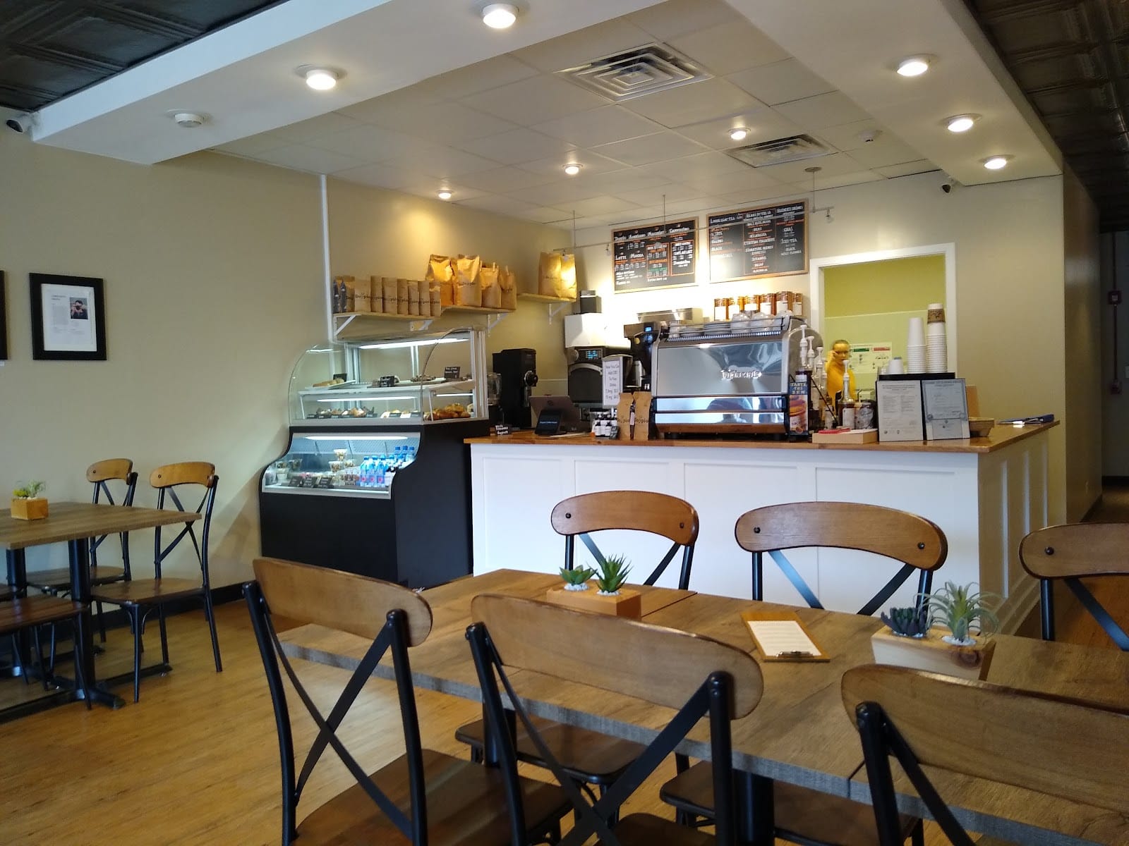 Doppio Coffee House
