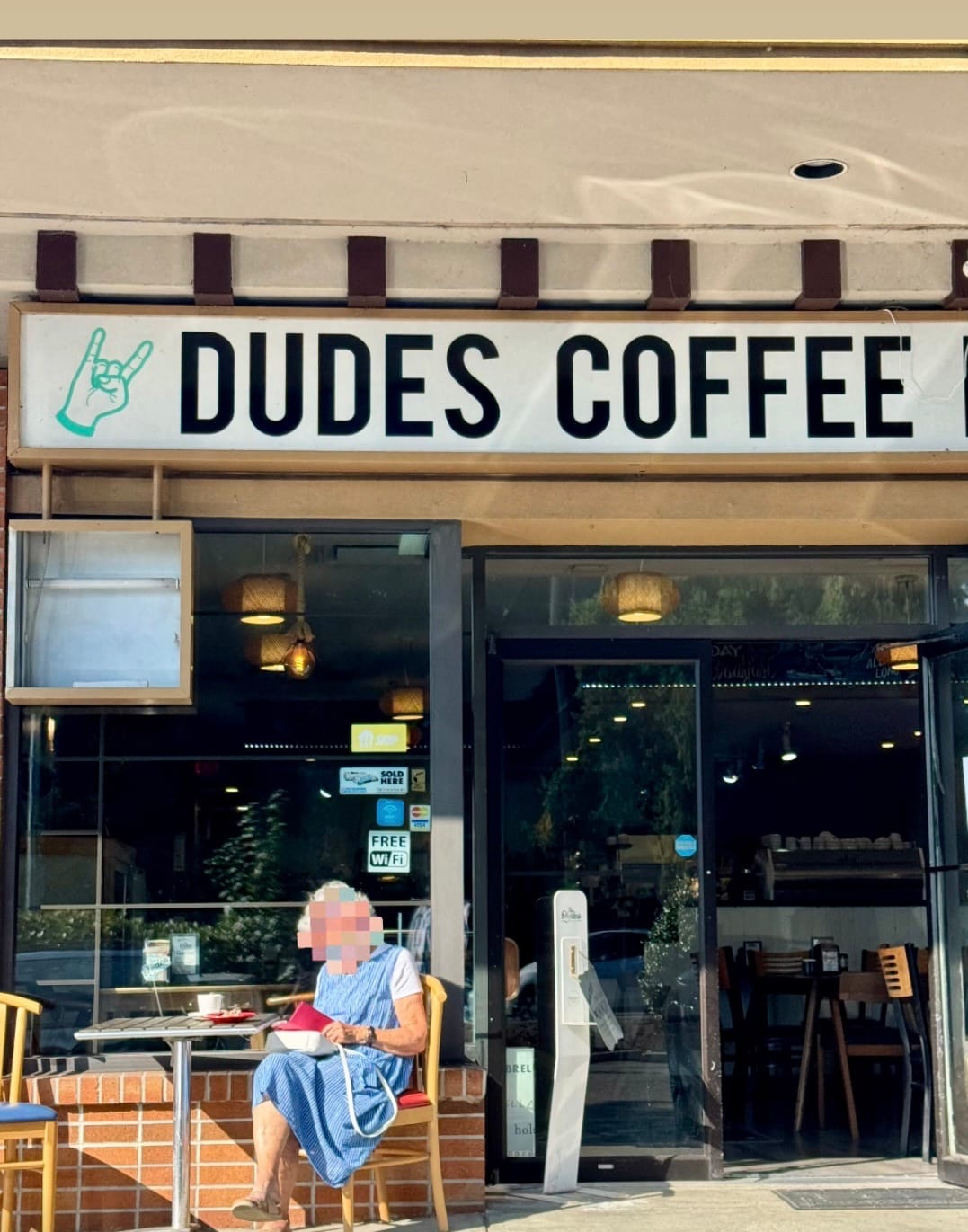 Dudes Coffee House