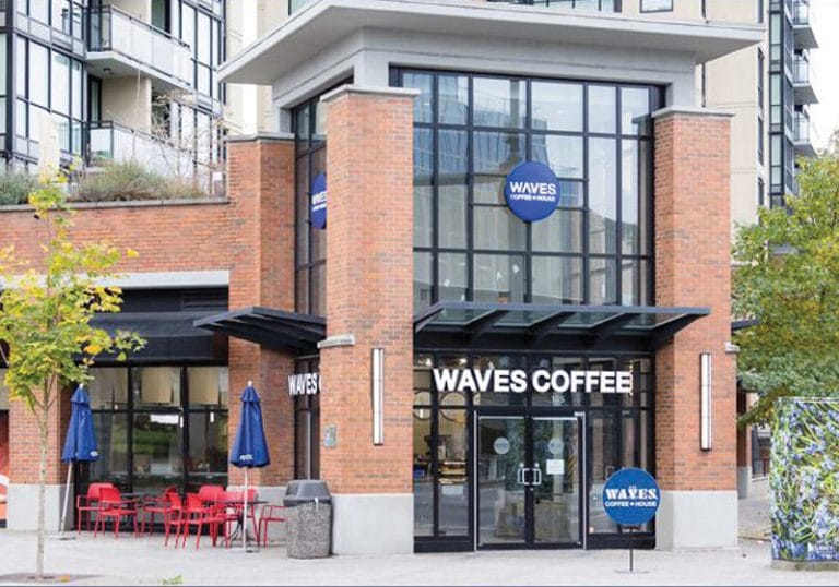 Waves Coffee House photo 5