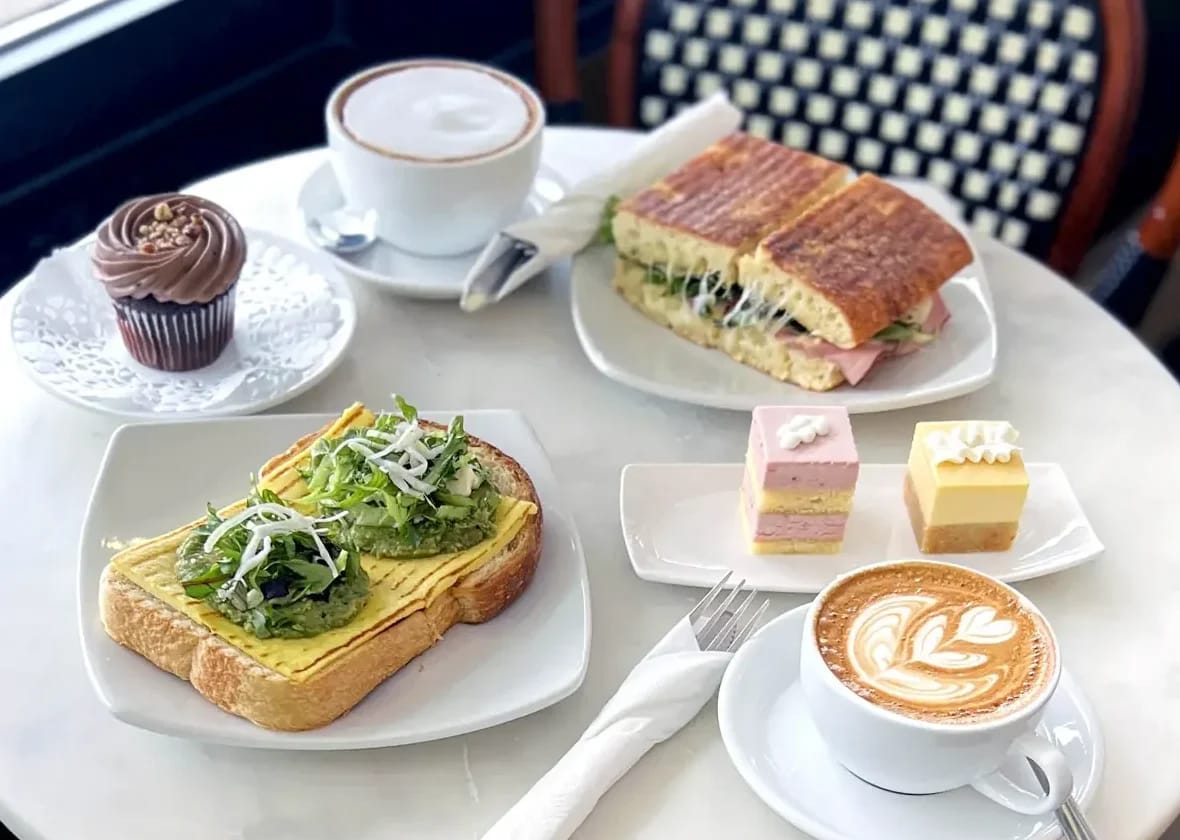 Trafiq Cafe and Bakery photo 5