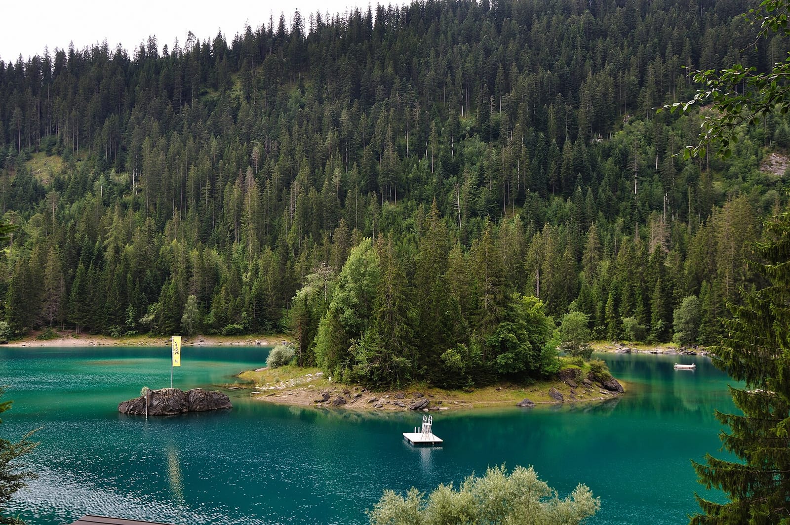 Kiosk / Cafe Strandbad Caumasee