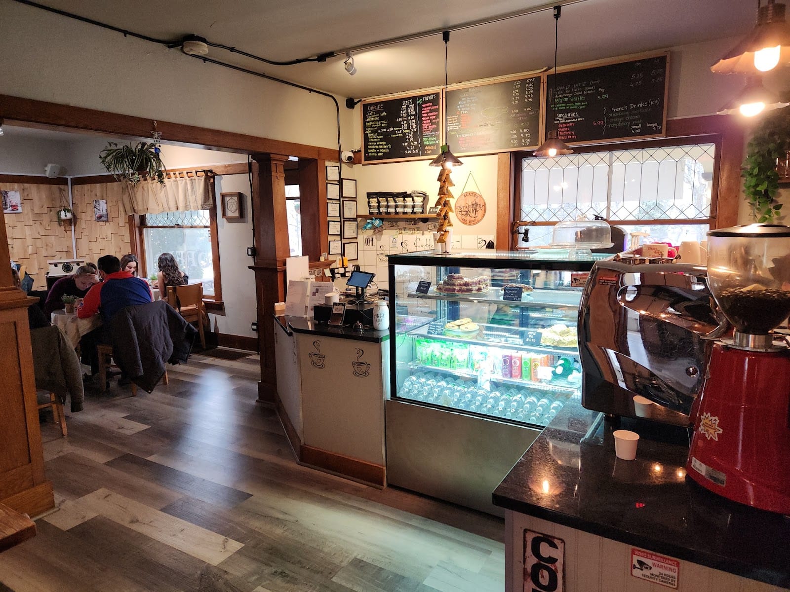 Vintage Cafe