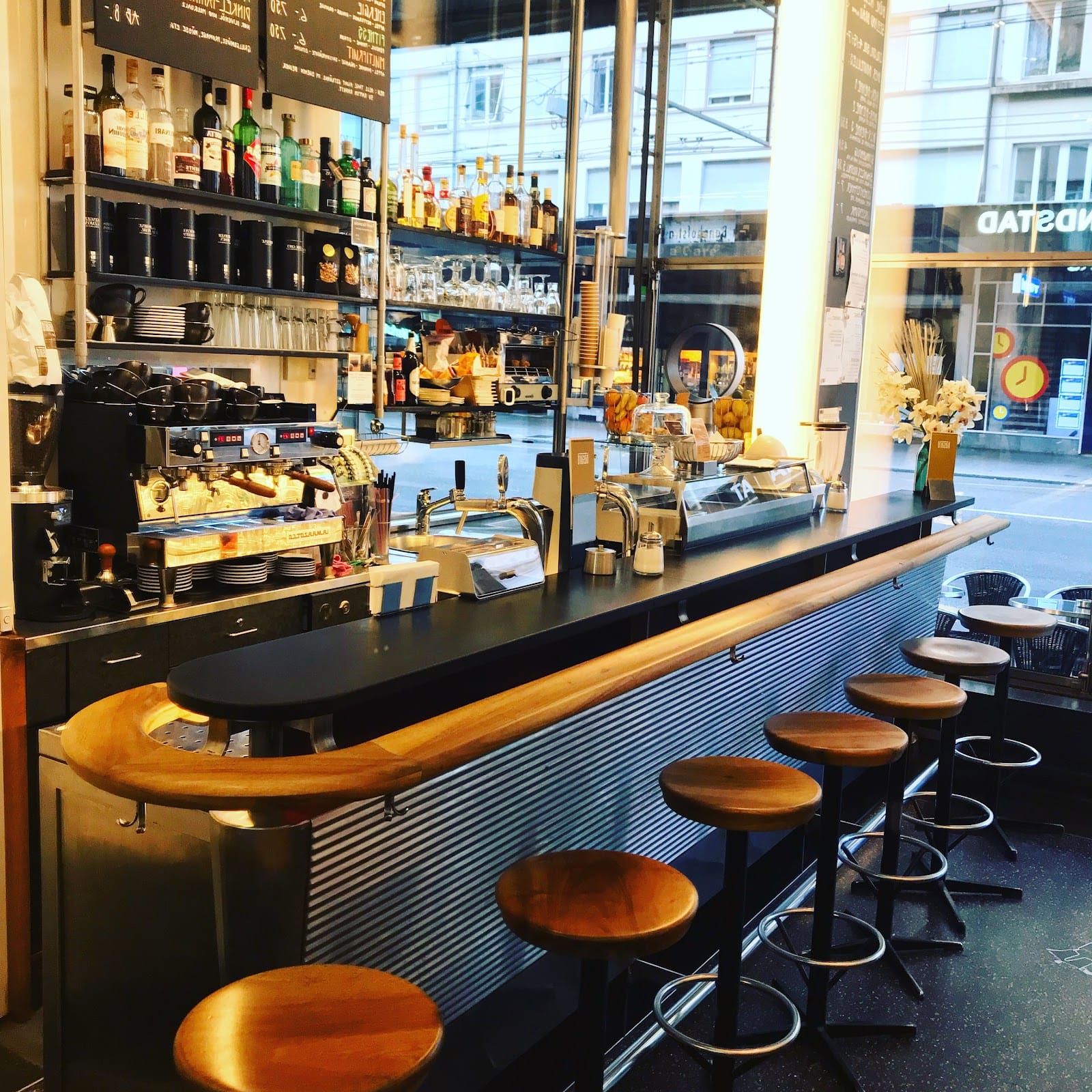 Café Bar Hasard