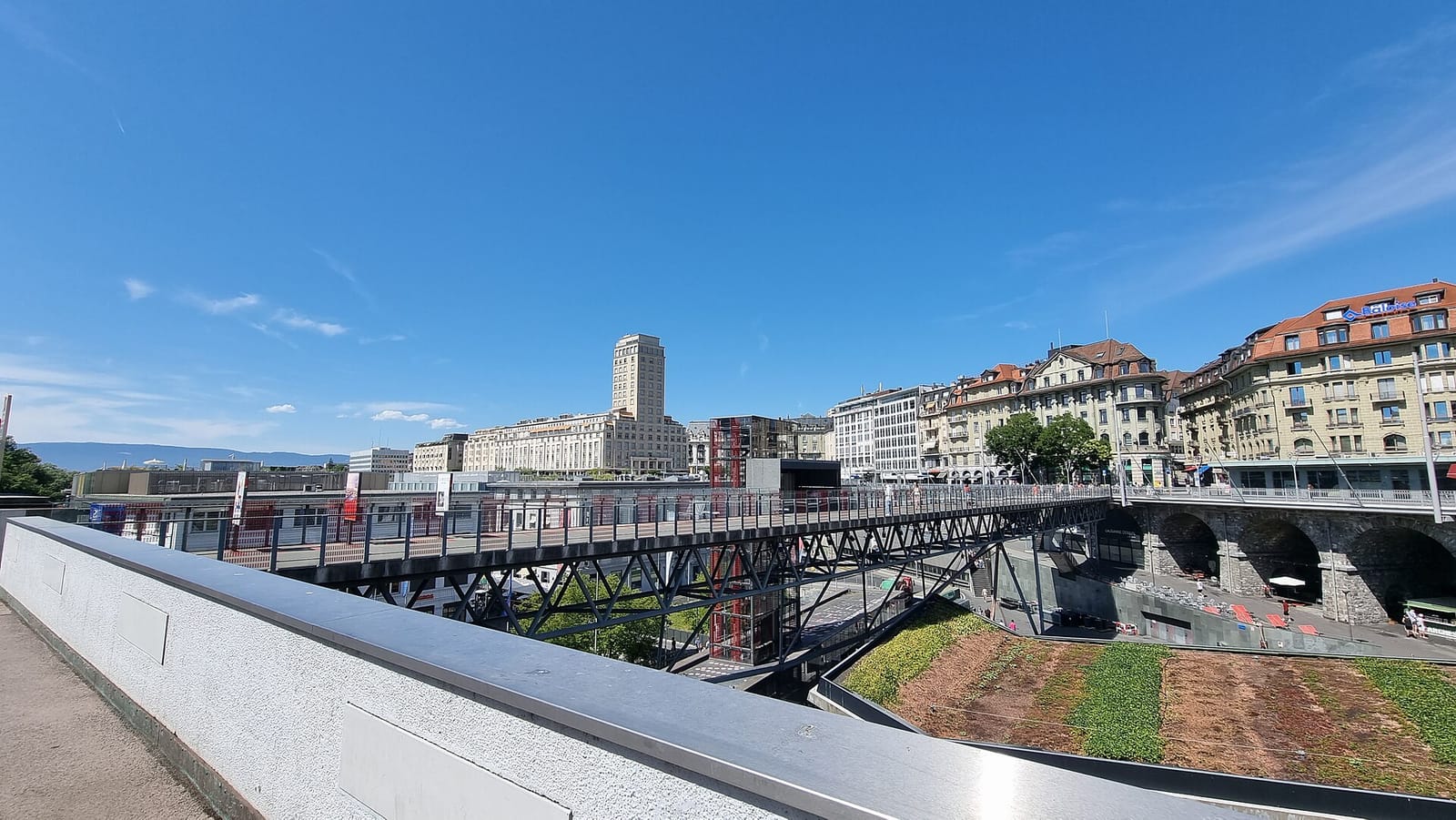 Downtown Lausanne photo 5