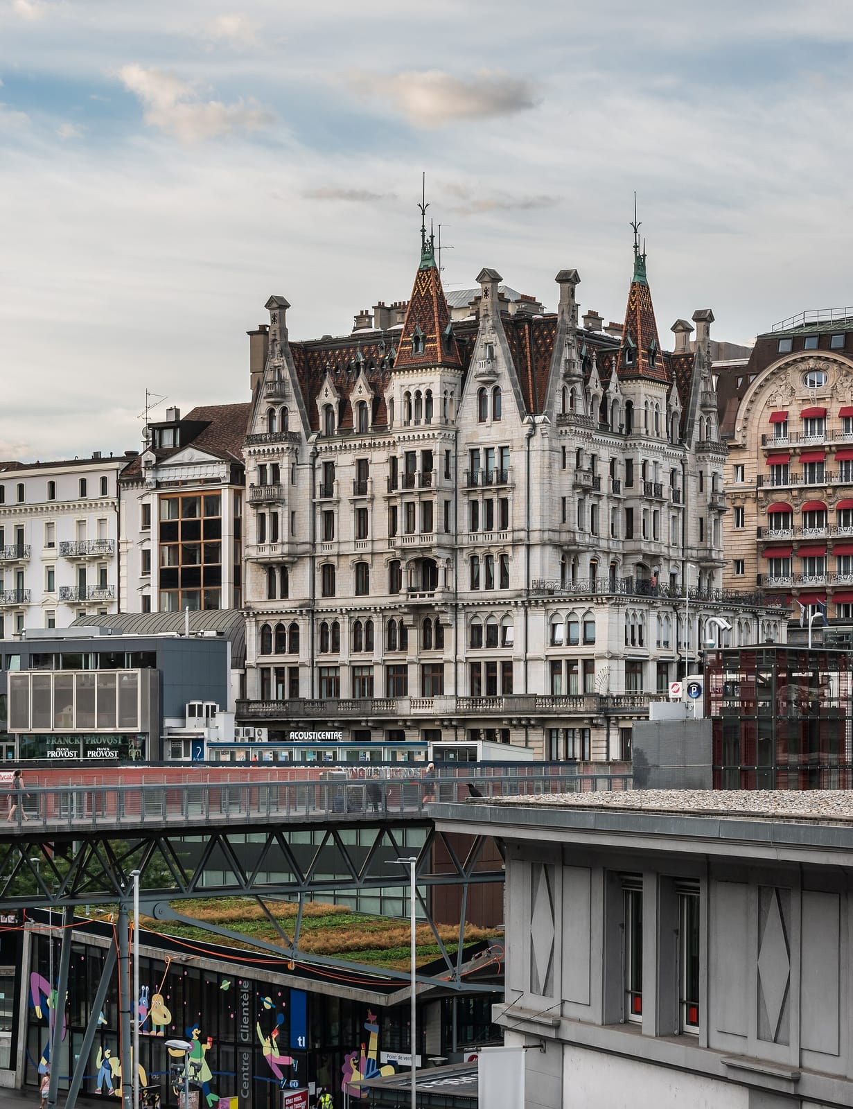Downtown Lausanne photo 3