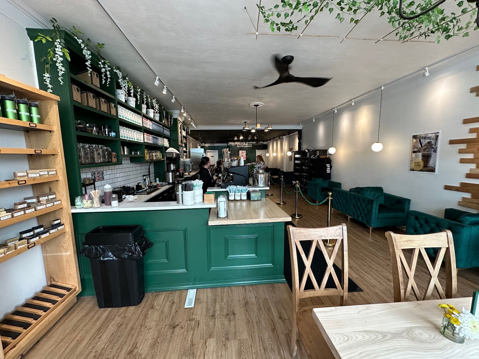 Grounds Coffee Bar & Cafe