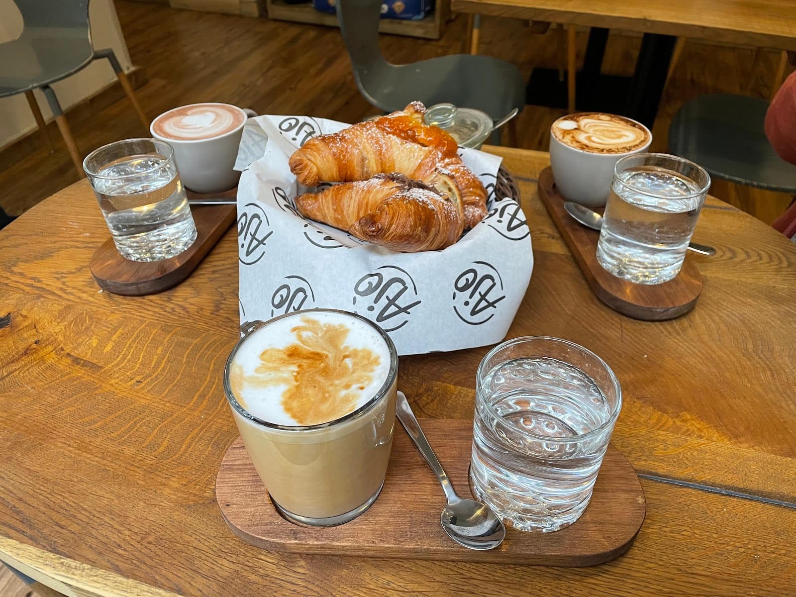 Ajò Café