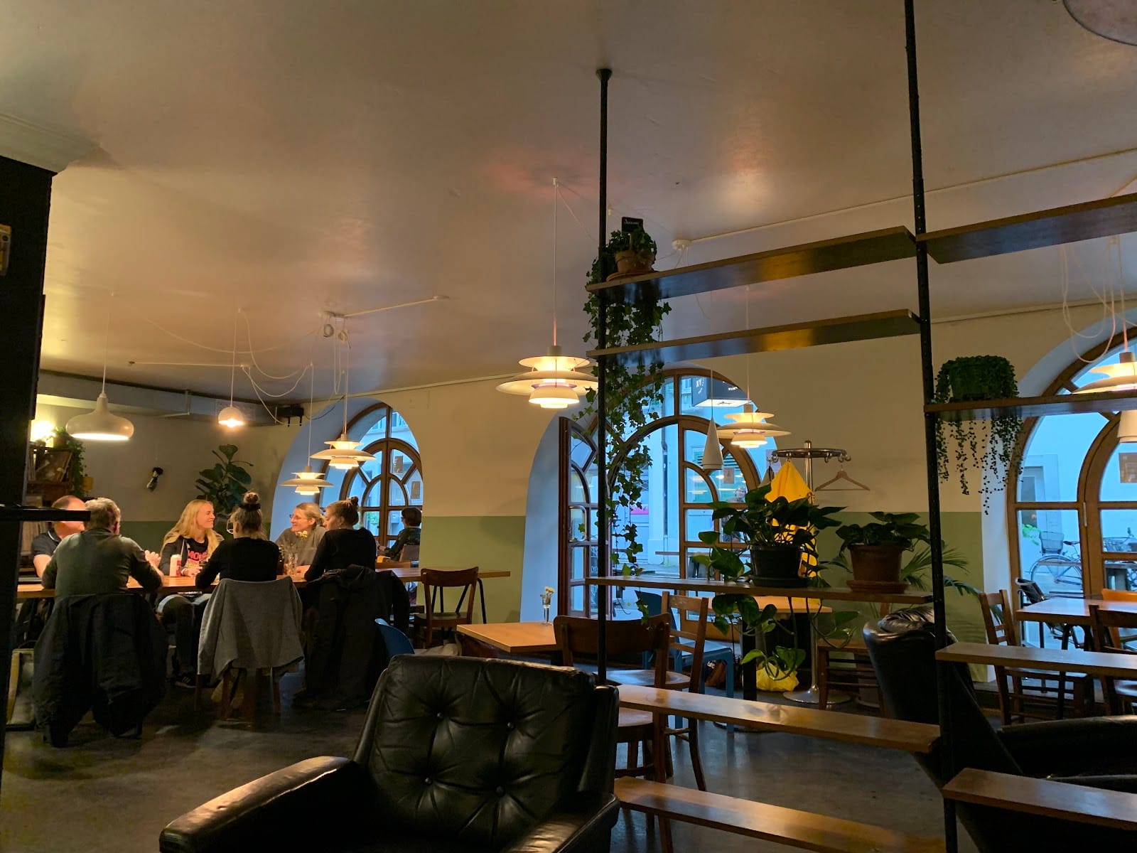 Roxy Vinyl Cafe