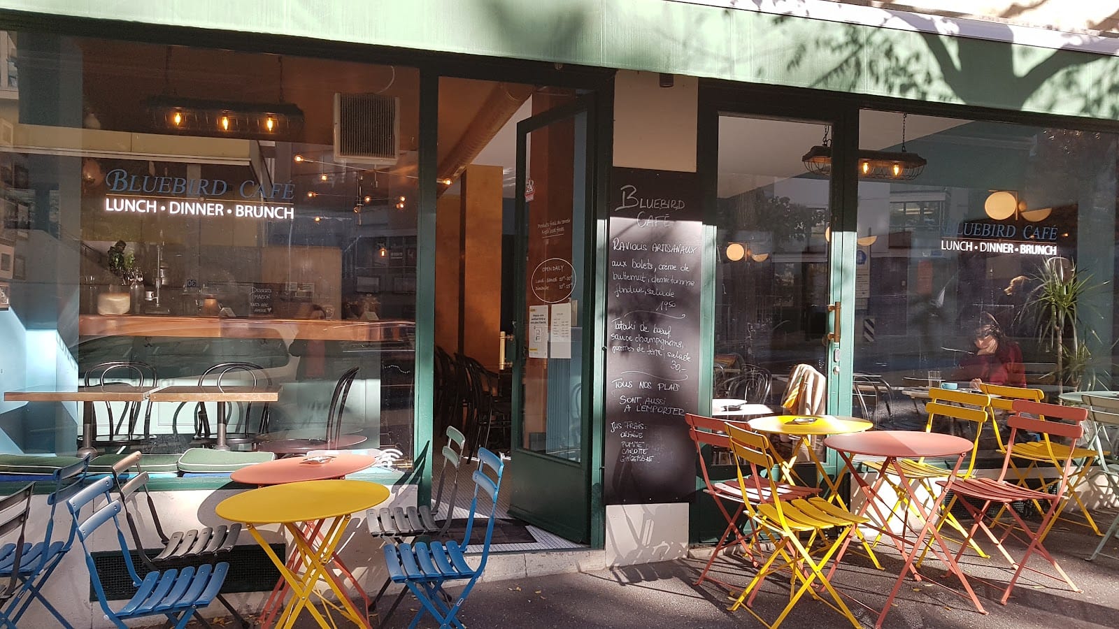 Bluebird Café