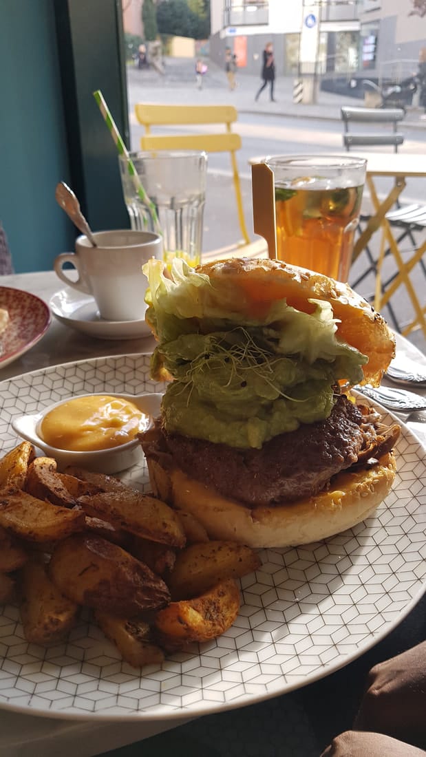 Bluebird Café photo 6