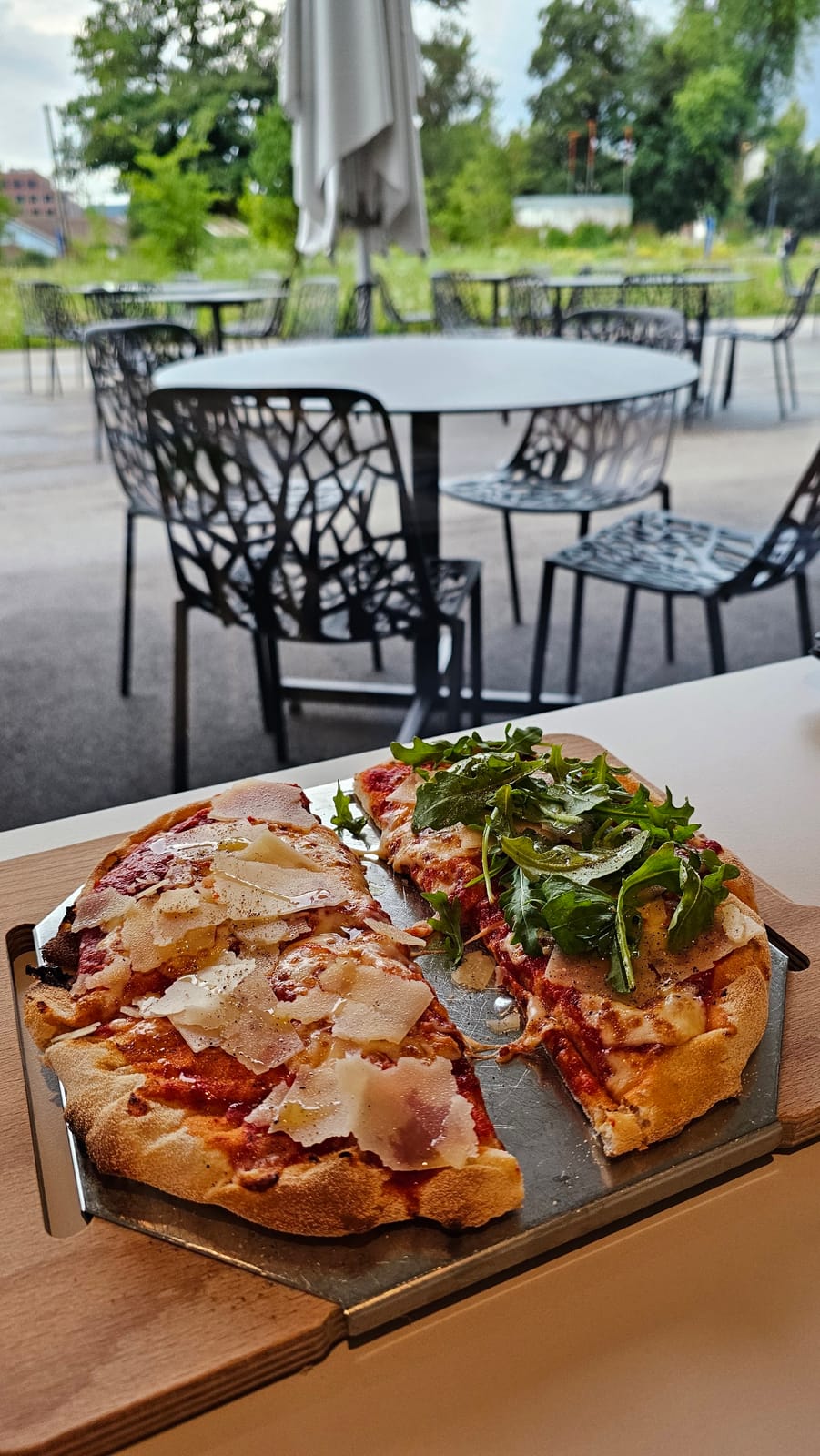 Bistro 15