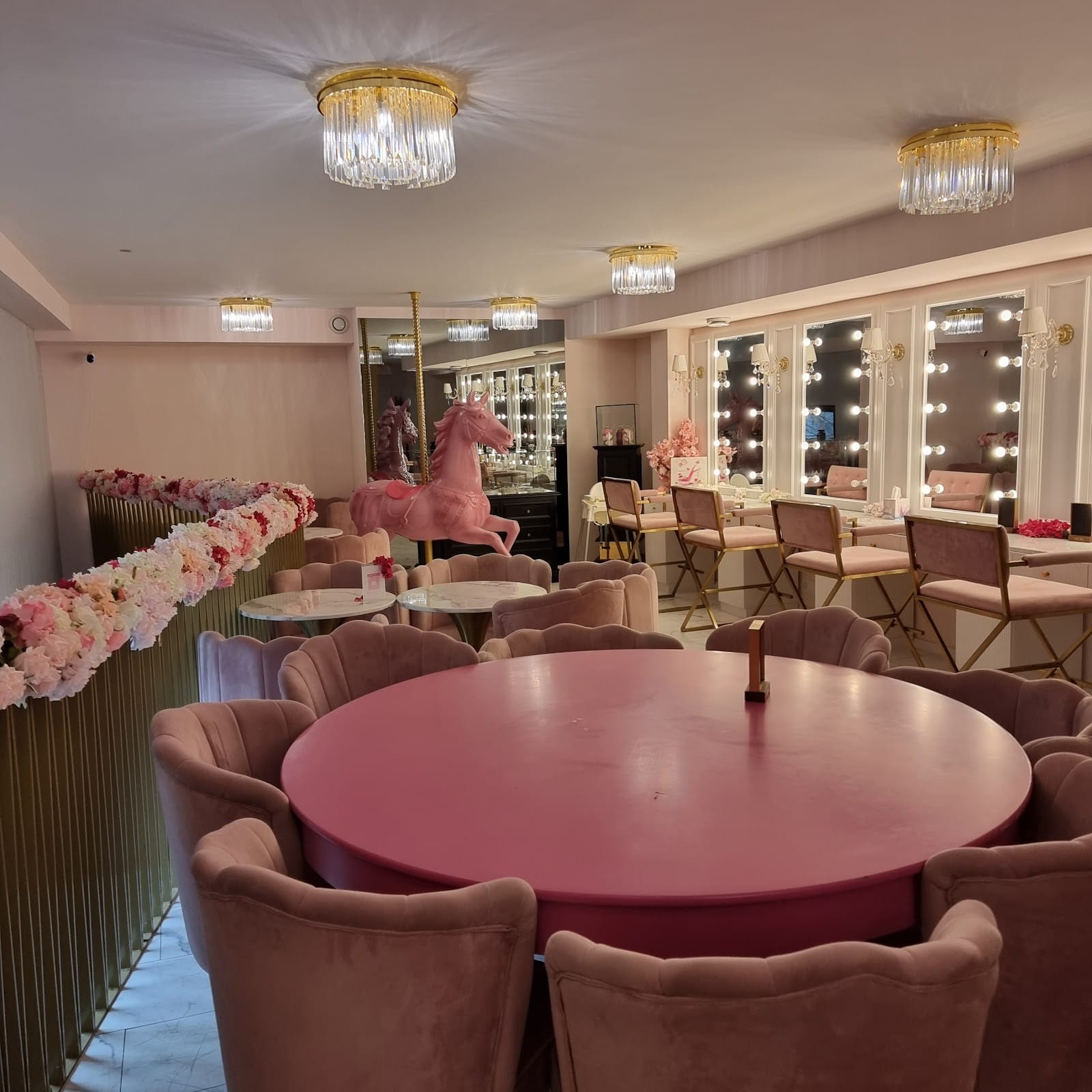 La Jolie - Das Beauty Café