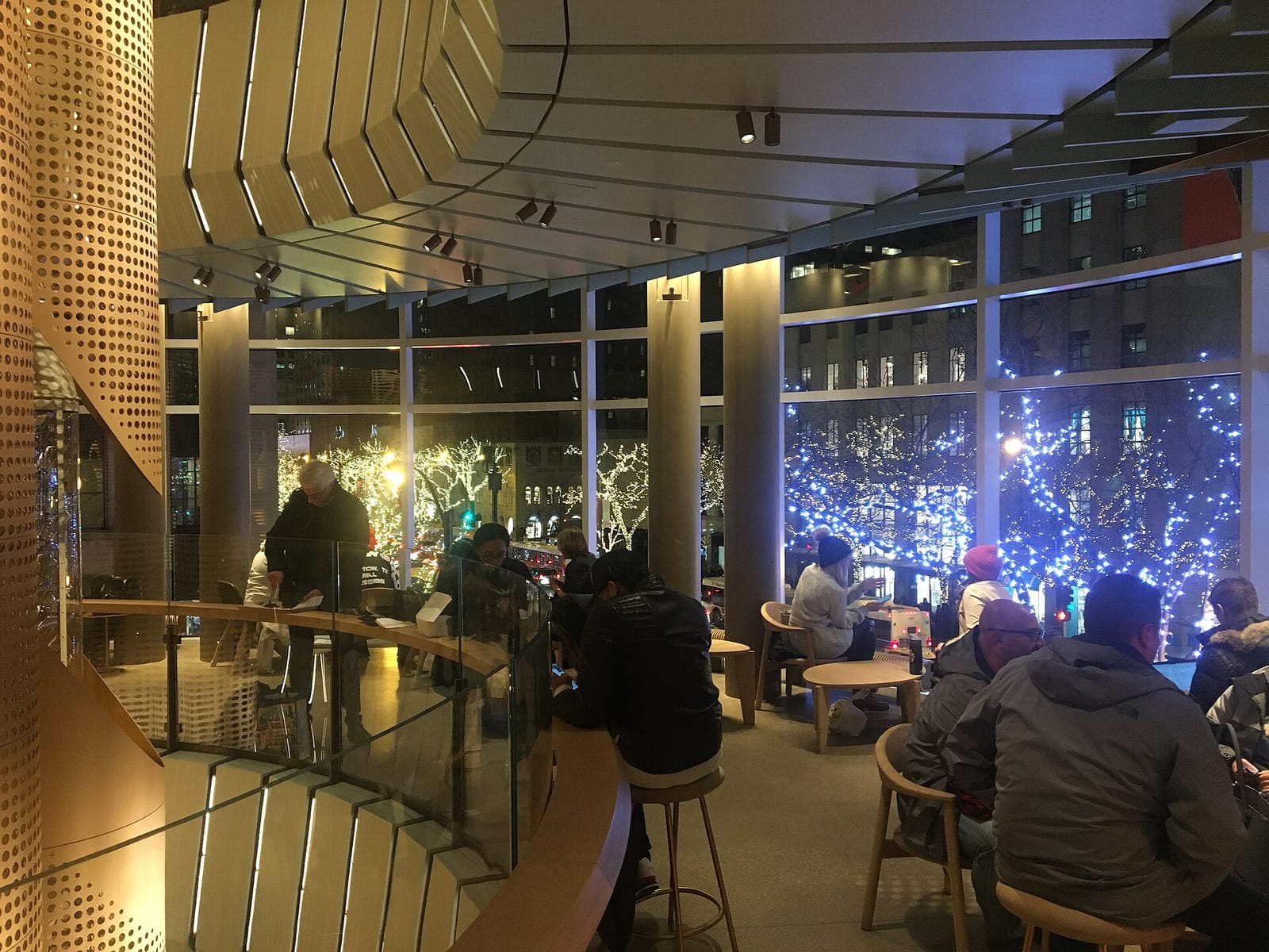 Starbucks Reserve photo 3